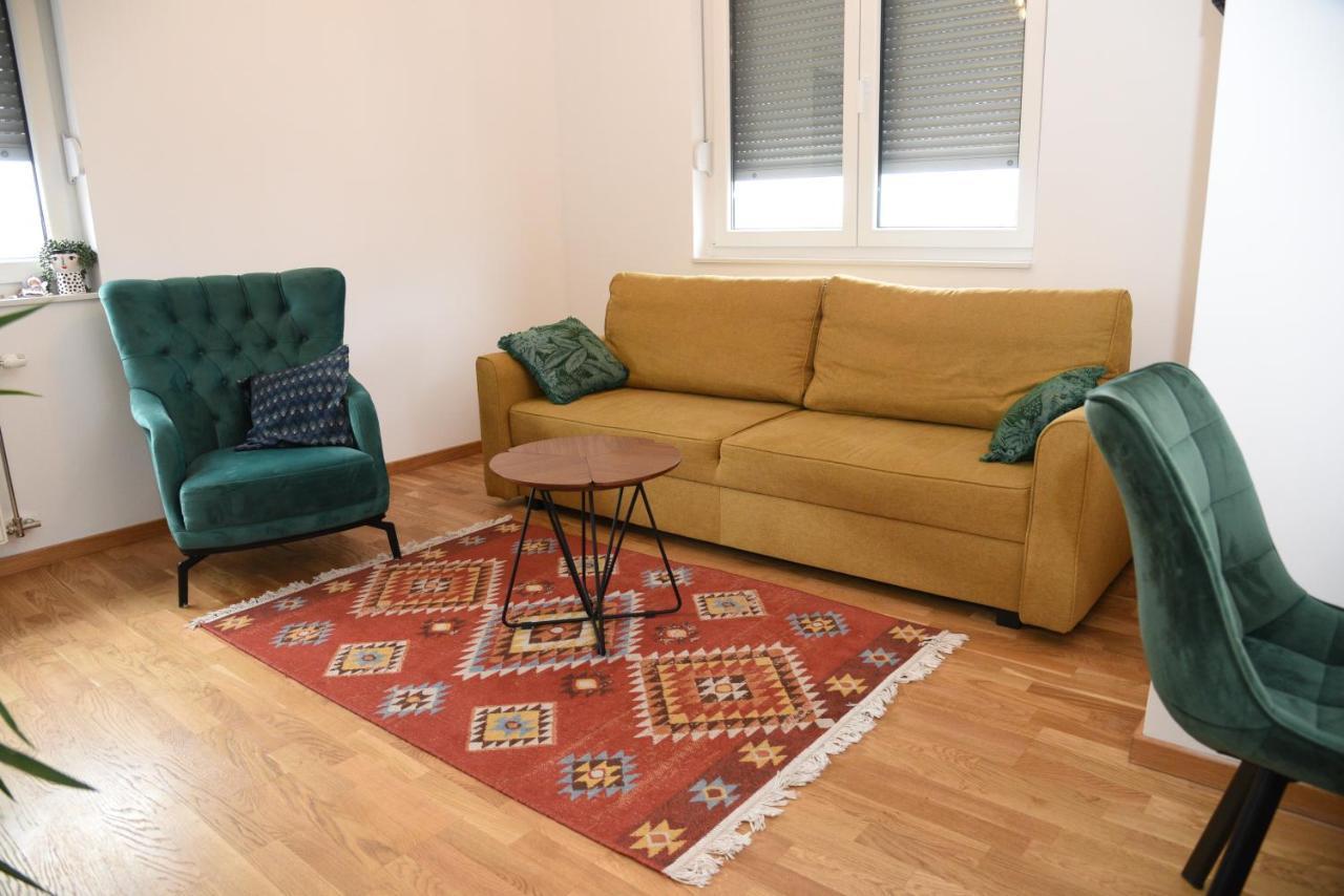 Apartamento Avenija Oaza Novi Sad Exterior foto
